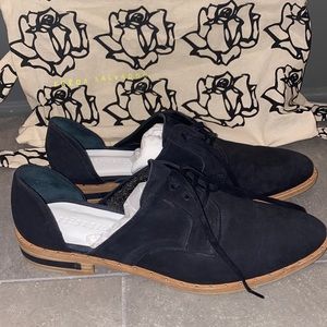 Freda Salvadore Black Dress Shoes